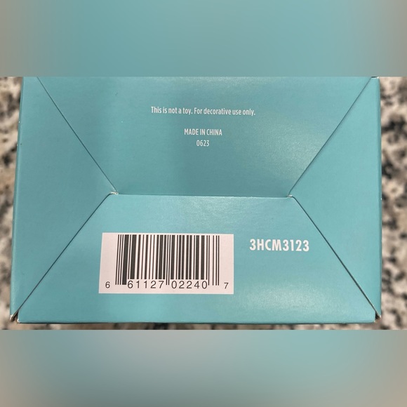 Disney Minnie and Mickey Mouse Christmas Ornament - Picture 8 of 8